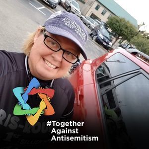 Meet your Posher, Genia